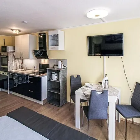 Bavarian Relax & Feuersalamander - Inklusive Gaestecard Apartment *